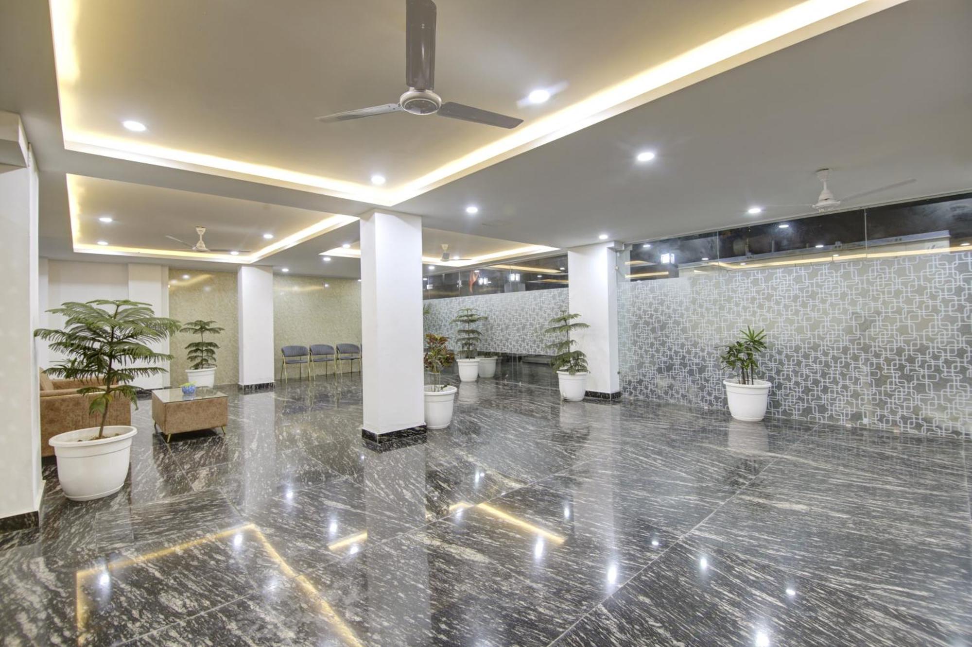 Limewood Stay - Millennium Huda City Center 구르가온 외부 사진