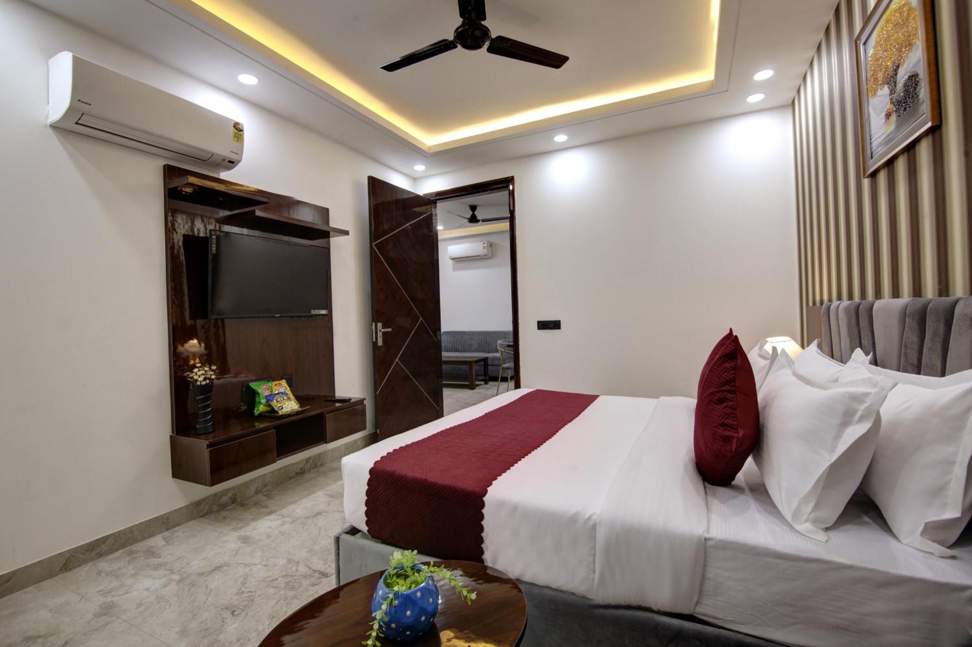 Limewood Stay - Millennium Huda City Center 구르가온 외부 사진