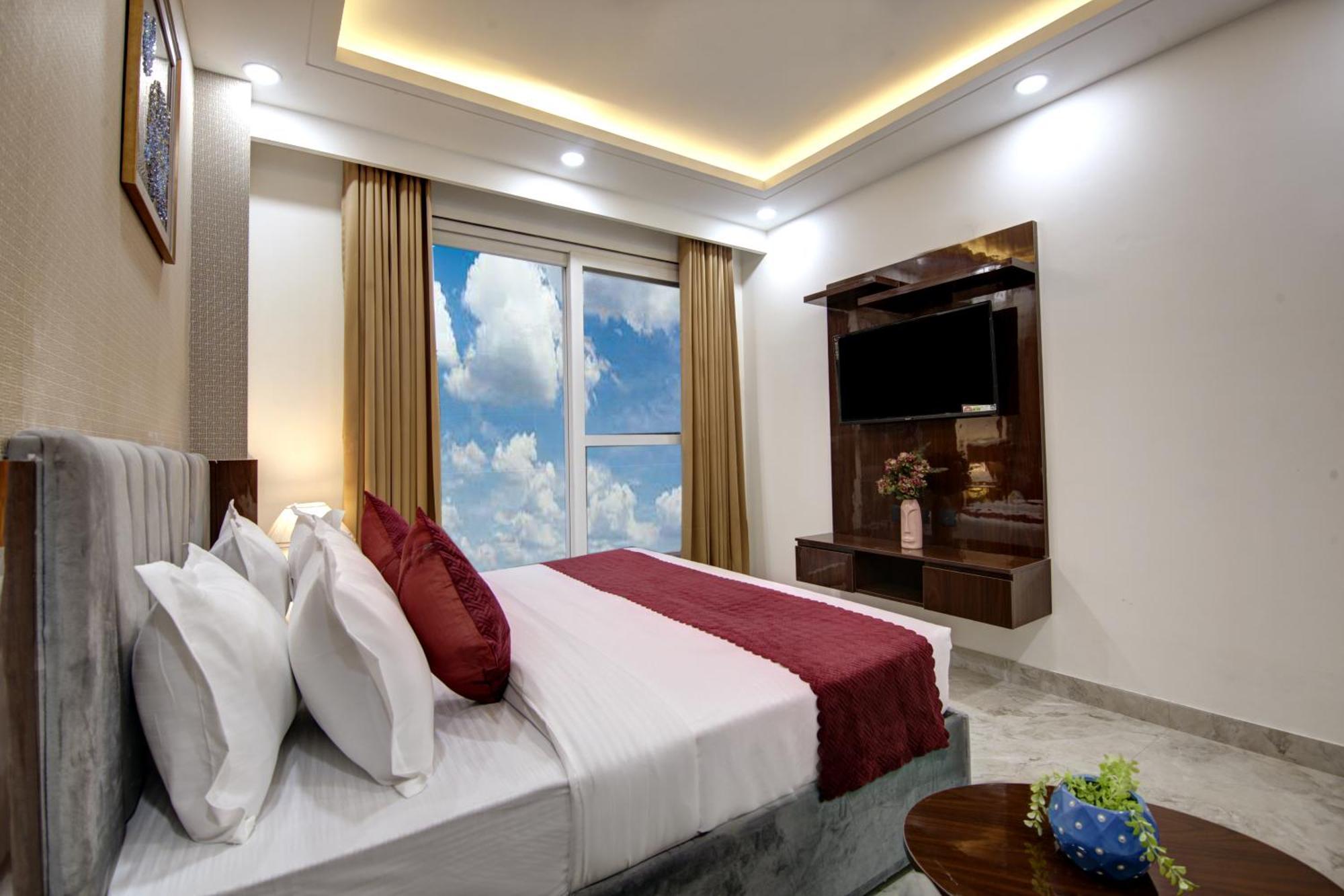Limewood Stay - Millennium Huda City Center 구르가온 외부 사진