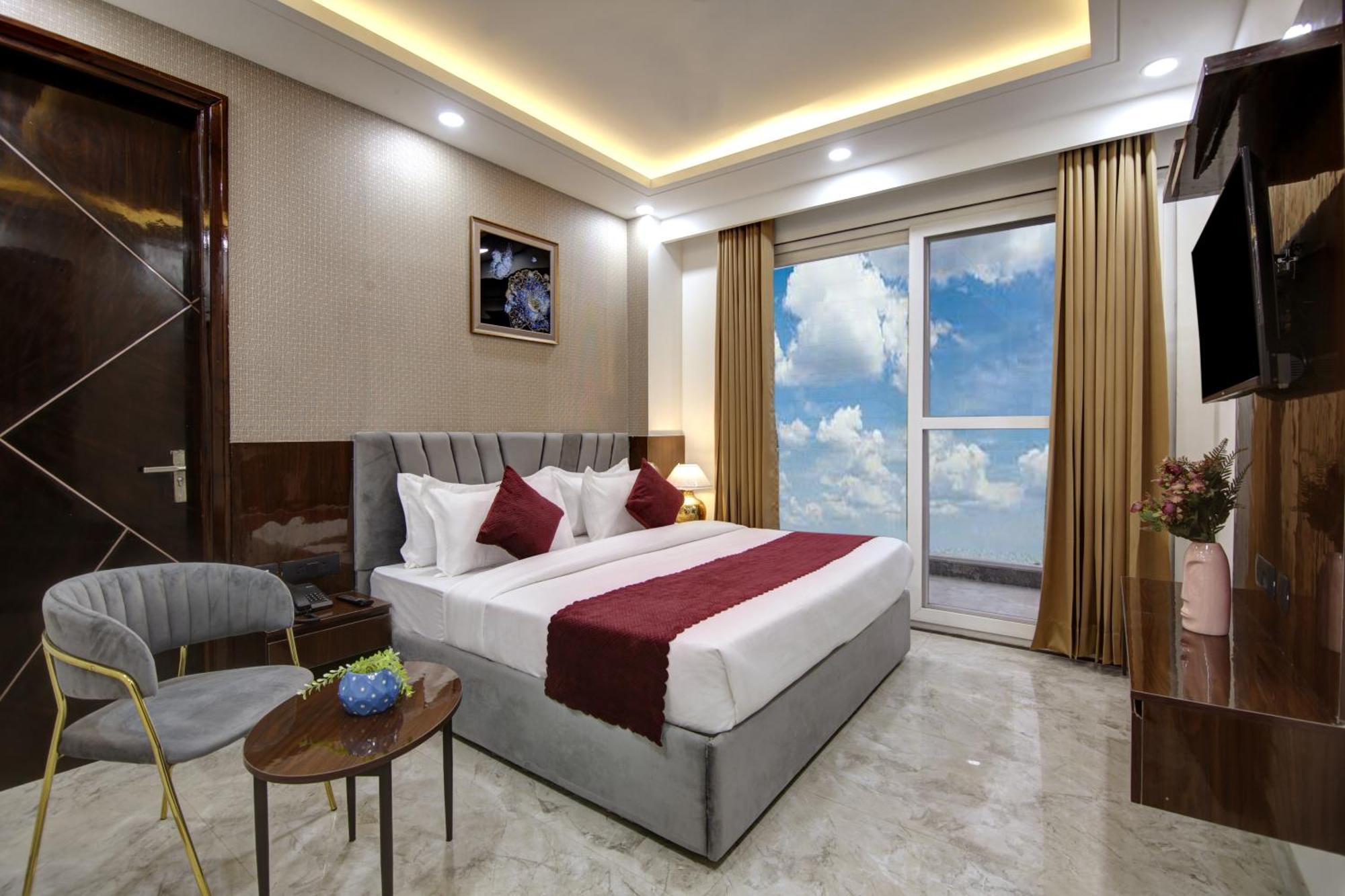 Limewood Stay - Millennium Huda City Center 구르가온 외부 사진